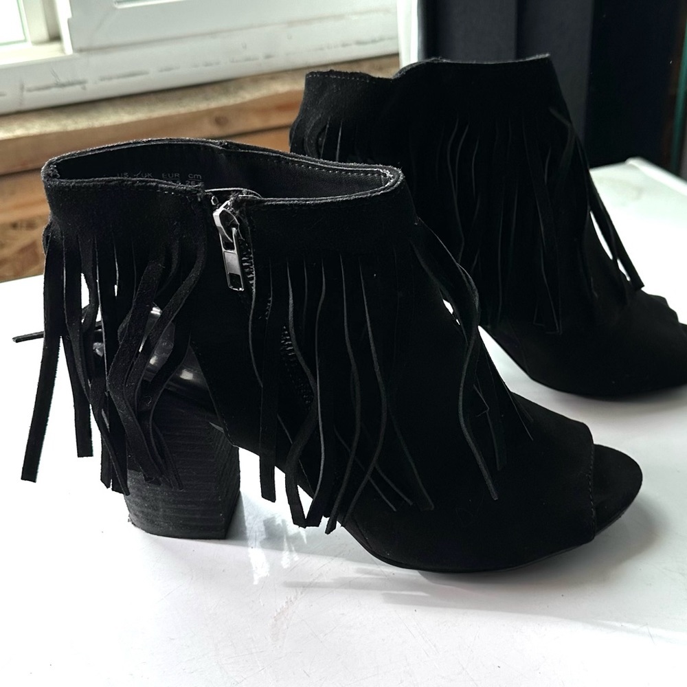 Aldo Peep-Toe Cut-Out Suede Fringe Tan Heels Sz 9 1/2